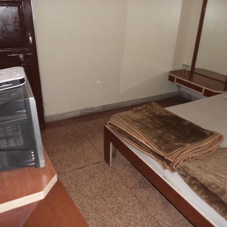 Hotel Vijay Palace Indore Zewnętrze zdjęcie